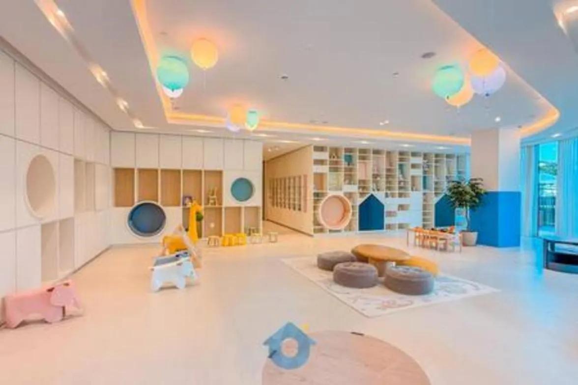 5601Gr Elegant Two Bedroom Home In Downtown Dubai 0*,